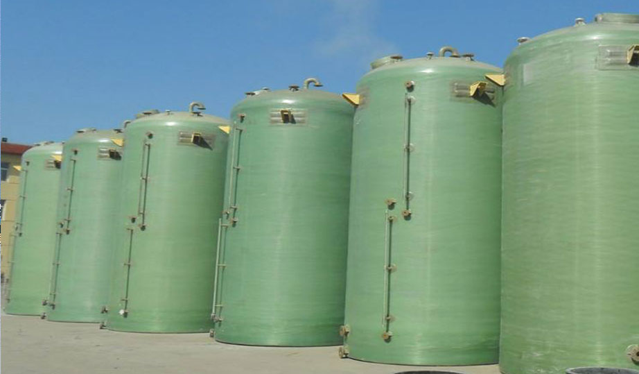 立式（shì）玻璃鋼儲罐