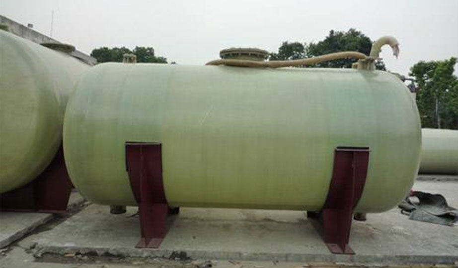 臥式玻璃鋼儲罐